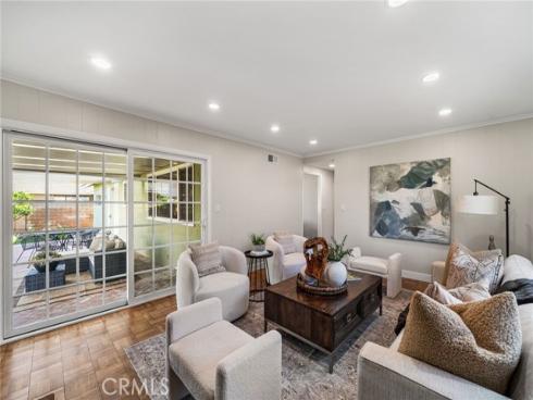 1127 E Adams   Avenue, Orange, CA