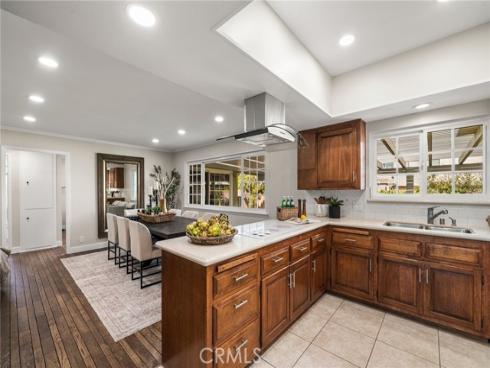 1127 E Adams   Avenue, Orange, CA