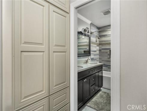 1021 E Del Mar   Avenue, Orange, CA