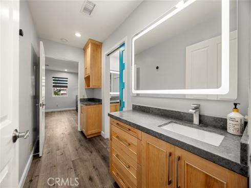 634  East Adams   Avenue, Orange, CA