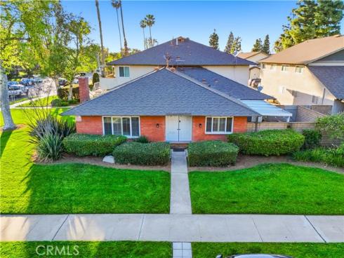 1758 N Widdows  , Orange, CA