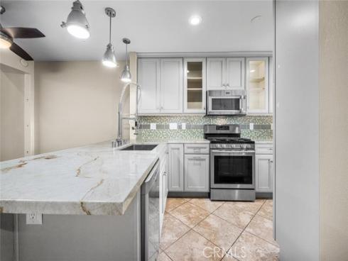 700 E Lake  111 , Orange, CA