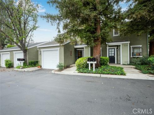 700 E Lake  111 , Orange, CA