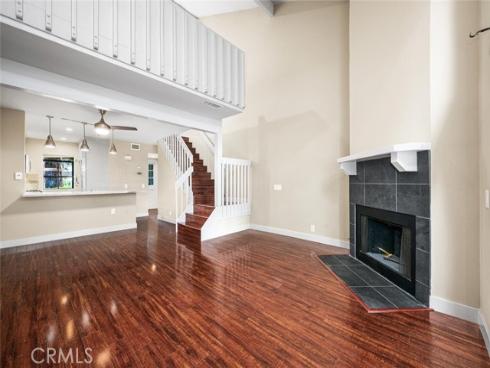 700 E Lake  111 , Orange, CA