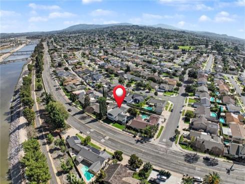 340 E Riverdale  , Orange, CA