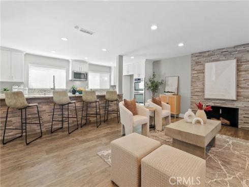 340 E Riverdale  , Orange, CA