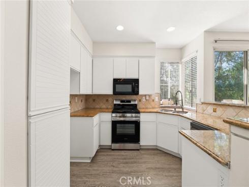 8215 E White Oak  19 , Orange, CA