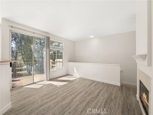 8215 E White Oak  19 , Orange, CA