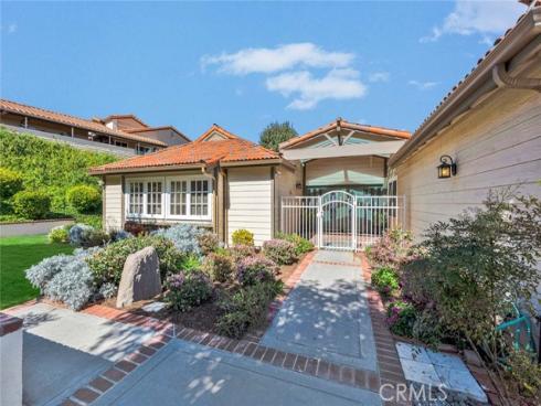6823 E La Cumbre   Drive, Orange, CA