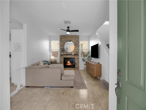 271 W Sparkleberry  , Orange, CA