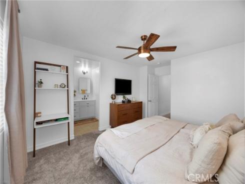 271 W Sparkleberry  , Orange, CA