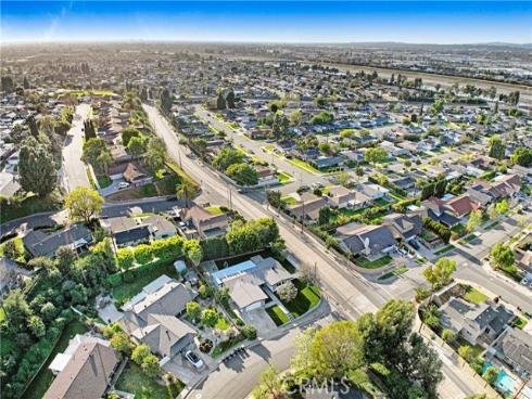 1308 E Sunview   Drive, Orange, CA