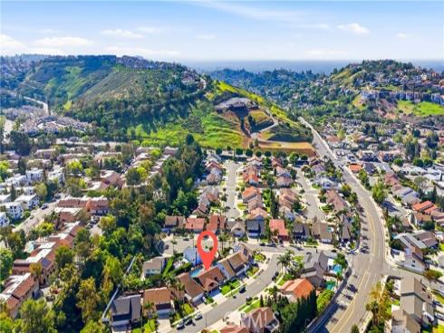 249 N Quail  , Orange, CA