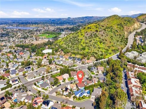 249 N Quail  , Orange, CA