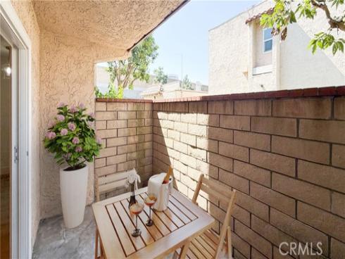 700 W La Veta  D5 , Orange, CA