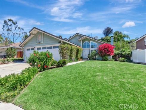 3624 E Shallow Brook , Orange, CA