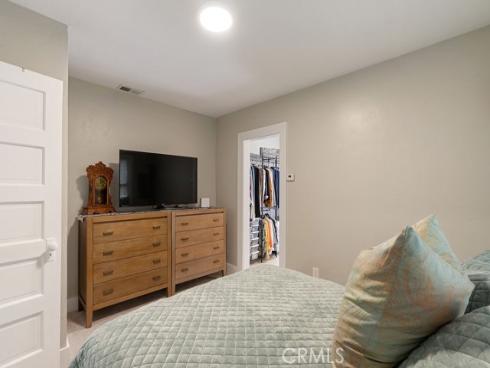 637 E Van Bibber  , Orange, CA