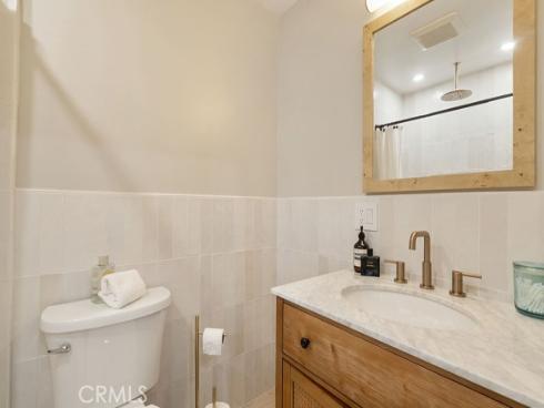 637 E Van Bibber  , Orange, CA