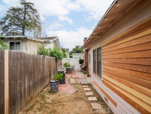 637 E Van Bibber  , Orange, CA