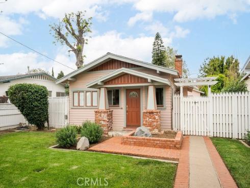 637 E Van Bibber  , Orange, CA