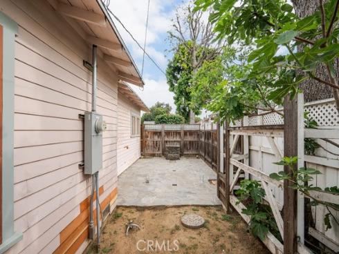 637 E Van Bibber  , Orange, CA