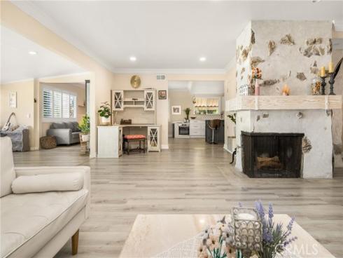 909 N Cleveland  , Orange, CA