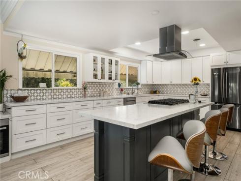 909 N Cleveland  , Orange, CA
