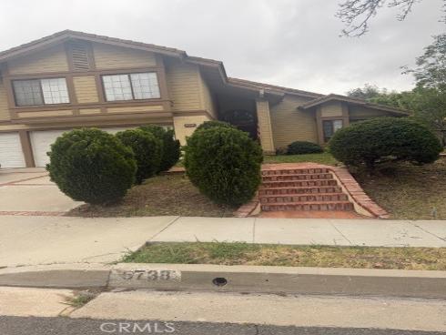 5738 E. Muir