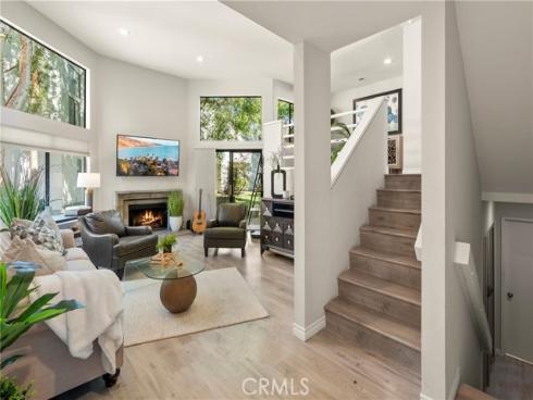 152 N Singingwood 11 Street, Orange, CA