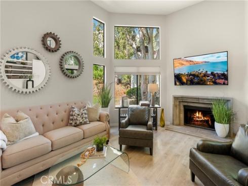 152 N Singingwood 11 Street, Orange, CA