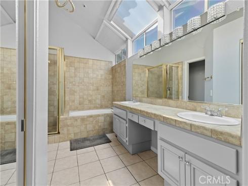 6807 E Pinnacle Pointe  , Orange, CA