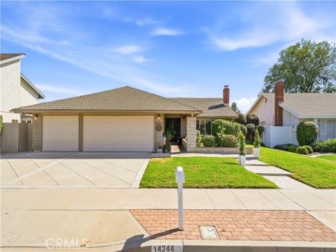 4244 E. Ruth Place