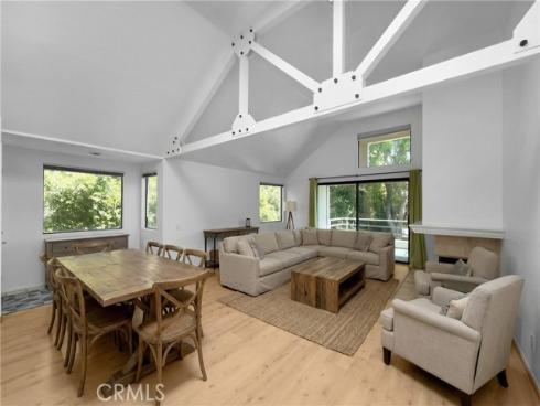 5744 E. Creekside 9
