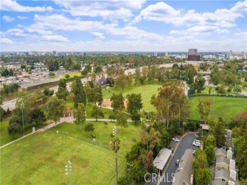 700 E Lake  27  Drive, Orange, CA