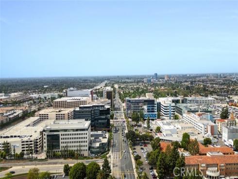 700 W La Veta C6 , Orange, CA