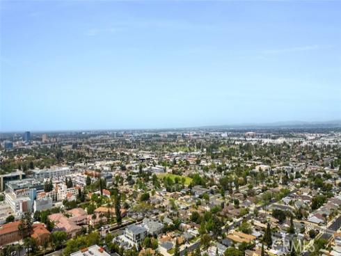 700 W La Veta  C6 , Orange, CA