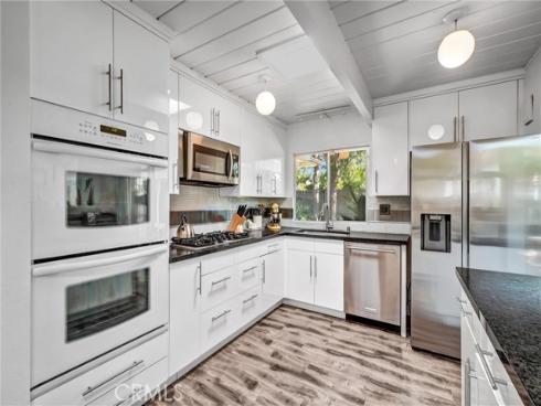 610 E Briardale , Orange, CA