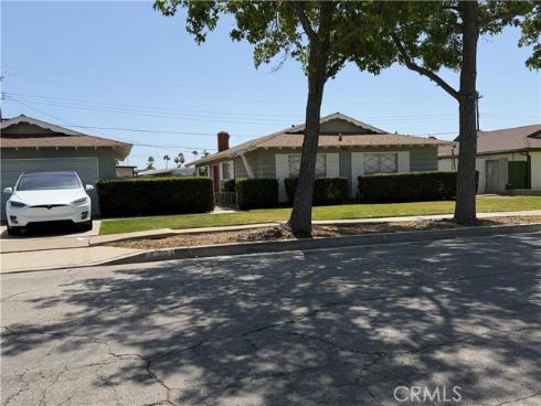 1320 E Trenton  , Orange, CA