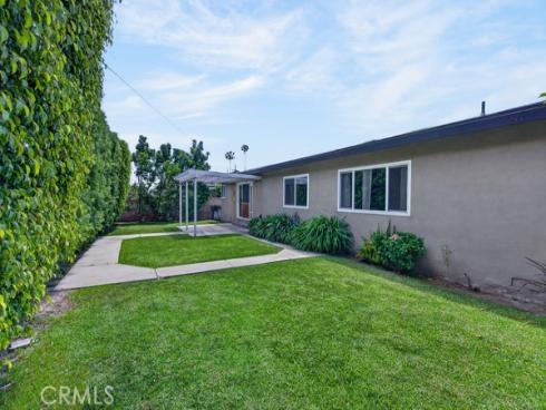 2077 N Mori , Orange, CA