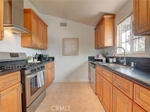 2044 W Spruce Avenue, Orange, CA