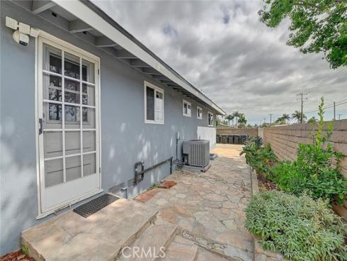 2044 W Spruce Avenue, Orange, CA
