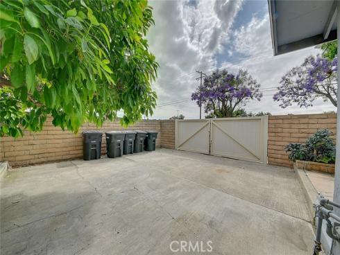 2044 W Spruce Avenue, Orange, CA