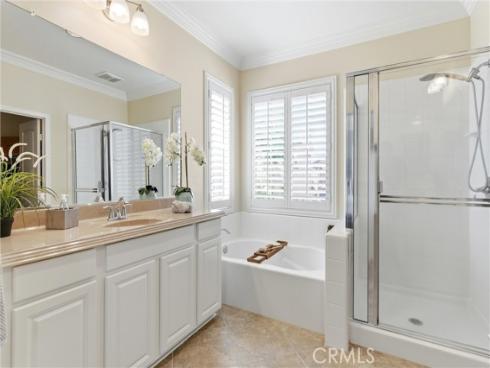 318 W Pebble Creek Lane, Orange, CA