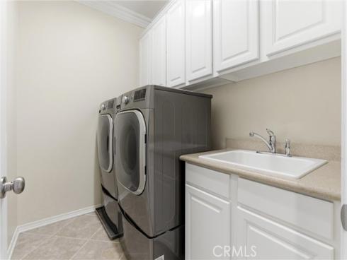 318 W Pebble Creek Lane, Orange, CA