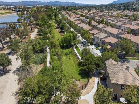 318 W Pebble Creek Lane, Orange, CA