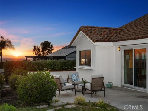 2310 E Orangeview , Orange, CA