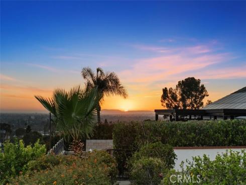 2310 E Orangeview , Orange, CA