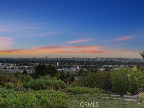 2310 E Orangeview , Orange, CA