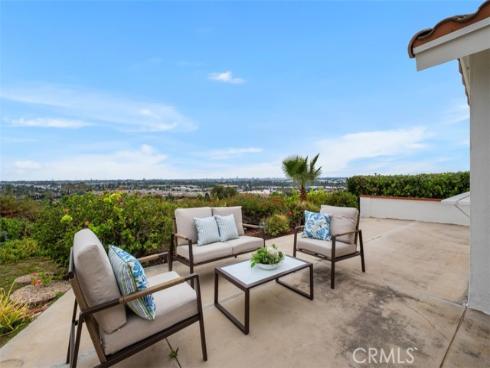 2310 E Orangeview , Orange, CA