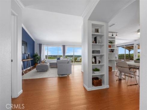 2310 E Orangeview , Orange, CA